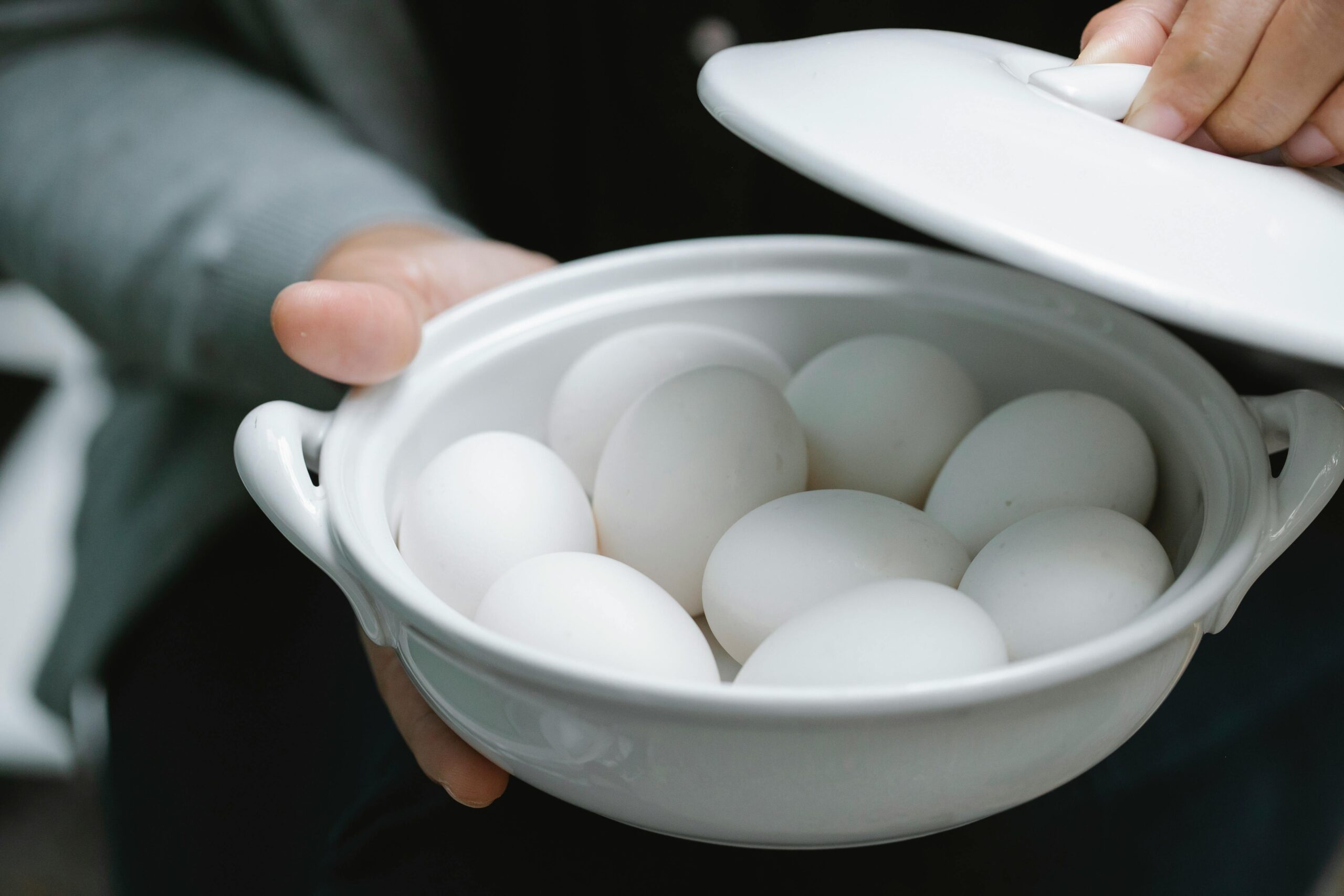 The Beginner's Guide to Egg Calories and Nutritional Value for Healthy Eating