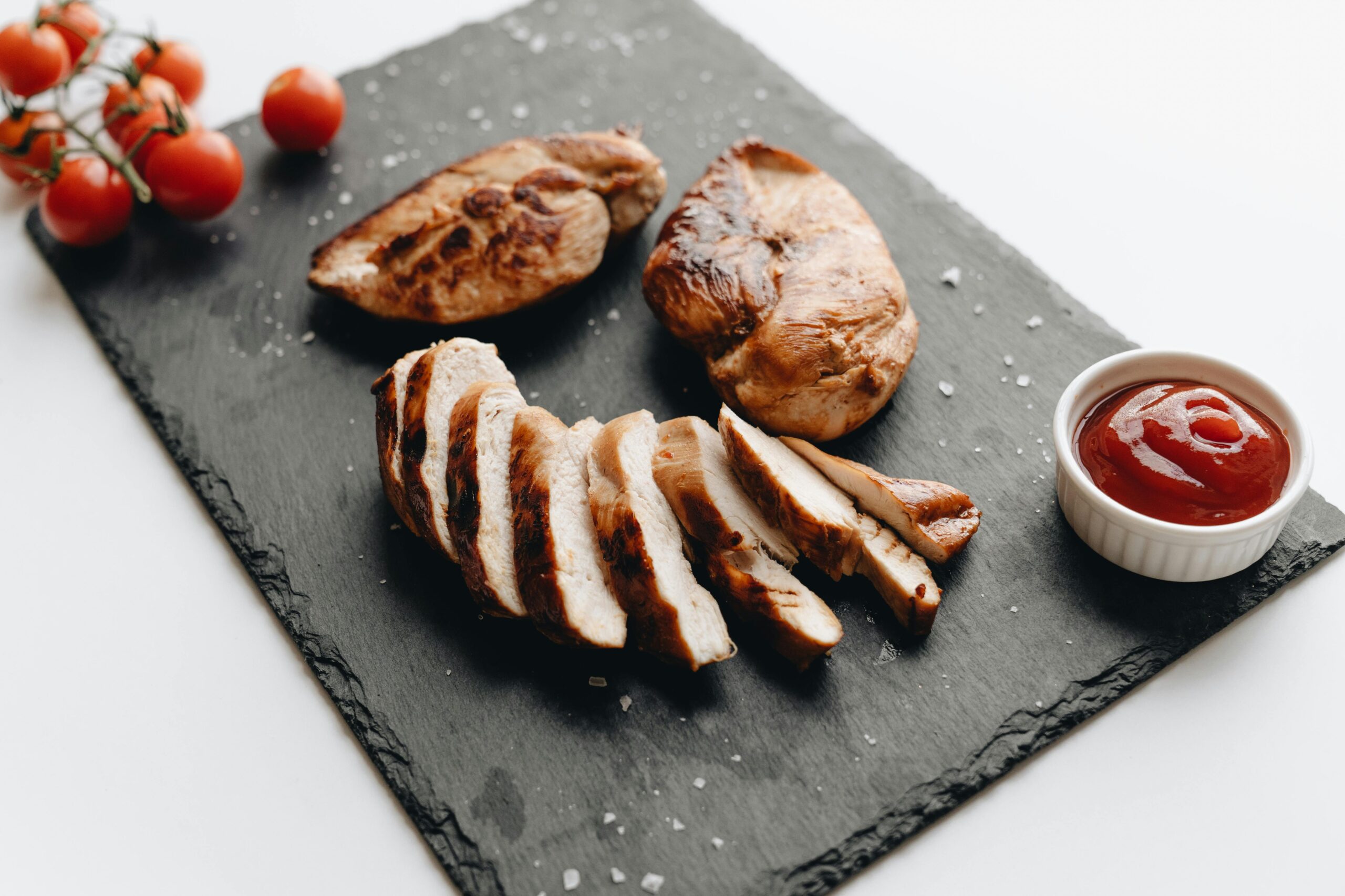 Chicken Thigh Nutrition Explained: Complete Benefits and Practical Uses