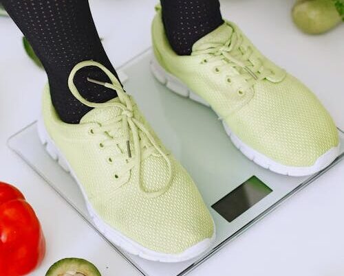 Use our free calorie deficit calculator to find your personalized daily calorie intake. Based on your BMR and activity level, get a simple, science-backed plan to lose weight safely.